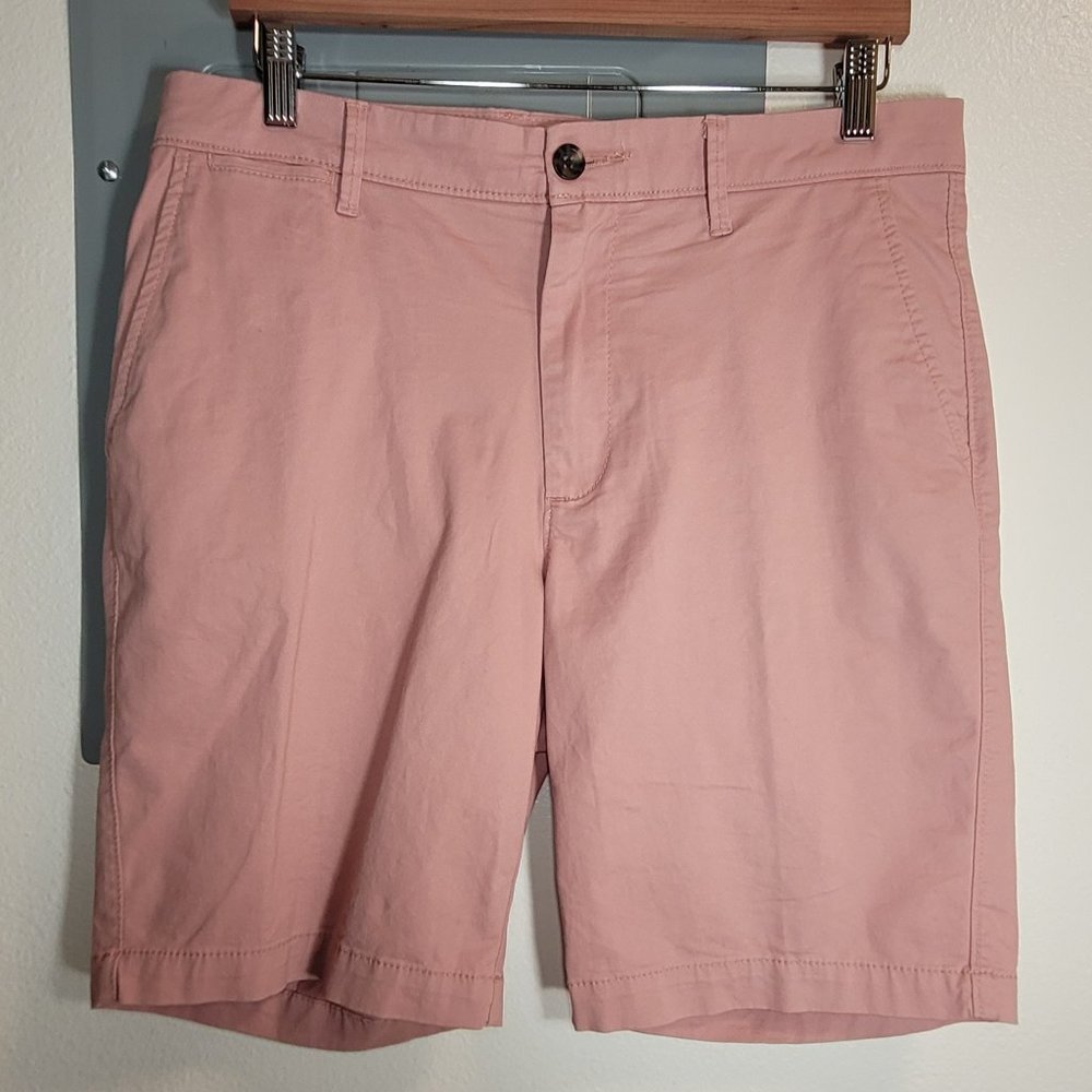 Goodfellow Pink Slim Fit Flat Front Chino Shorts 32 Waist, 9 Inseam, Cotton
